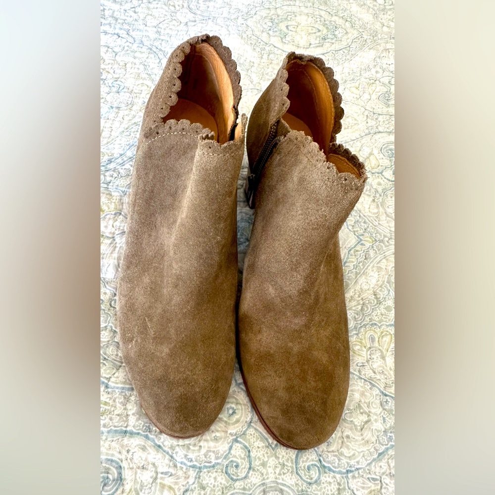 Jack Rogers Brown Suede Scallop Ankle Booties
